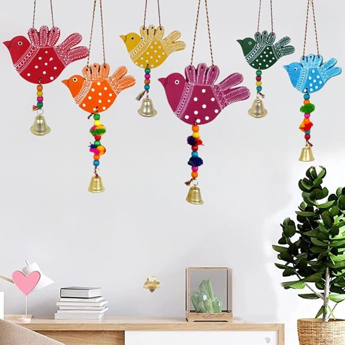 Birds Hanging Showpiece